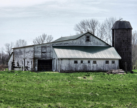 Old Barn: April 14